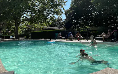 Camping La Maïade, Ushuaïa Villages