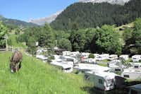 Camping La Murée  -  Wohnwagen- und Zeltstellplatz mit Blick auf die Berge