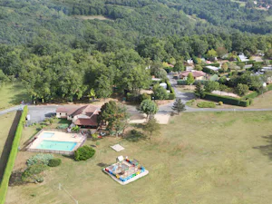 Camping La Nouvelle Croze - Luftaufnahme des Campingplatzes