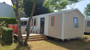 Camping-Club Mahana Camping La Pège - Mobilheime auf dem Campingplatz