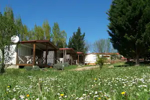 Camping La Pibola - Mobilheime auf dem Campingplatz