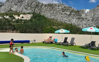 Camping Tikayan La Pinatelle