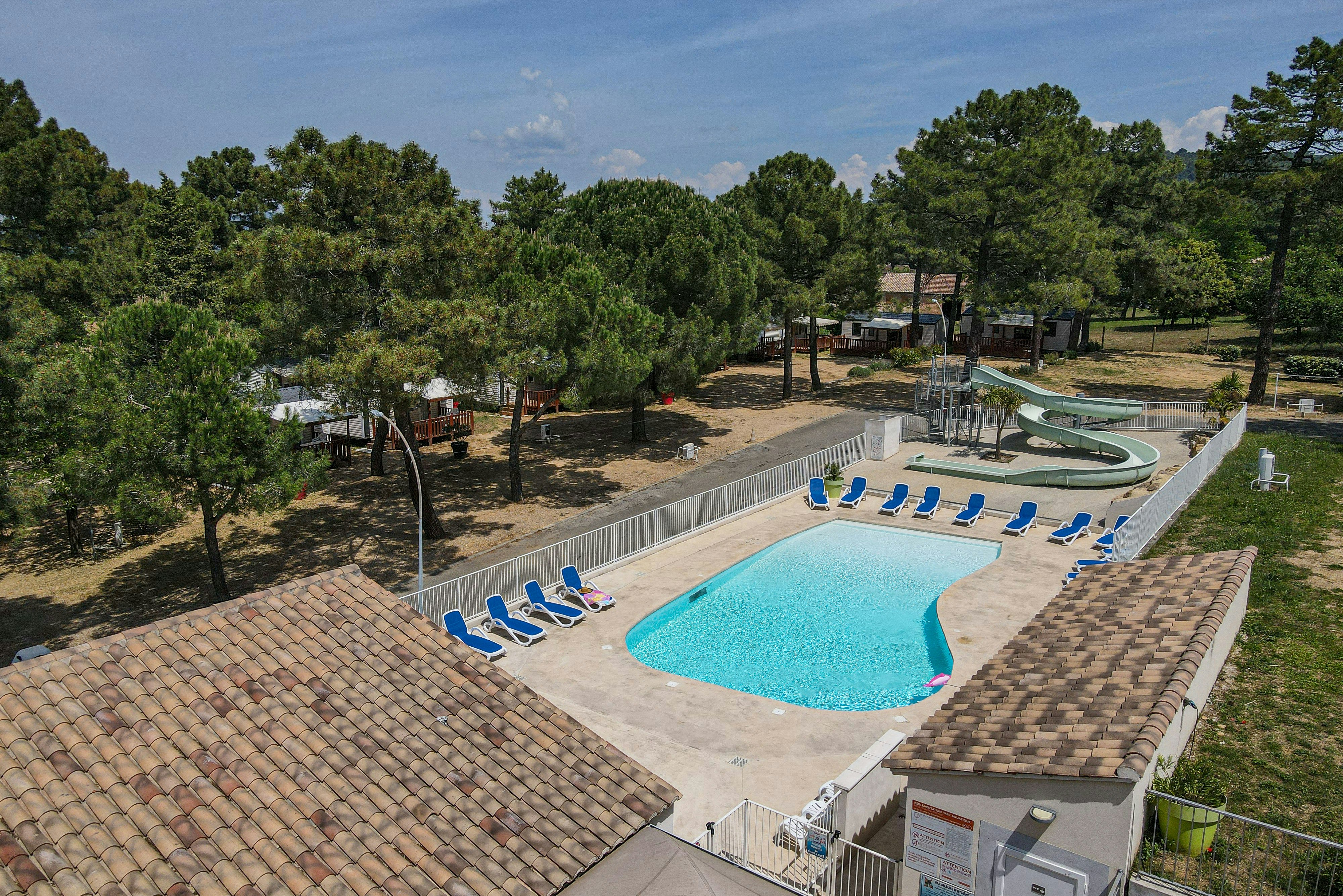 Camping La Pinède en Provence