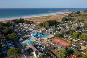 Yelloh! Village La Plage - Campingplatz aus der Vogelperspektive