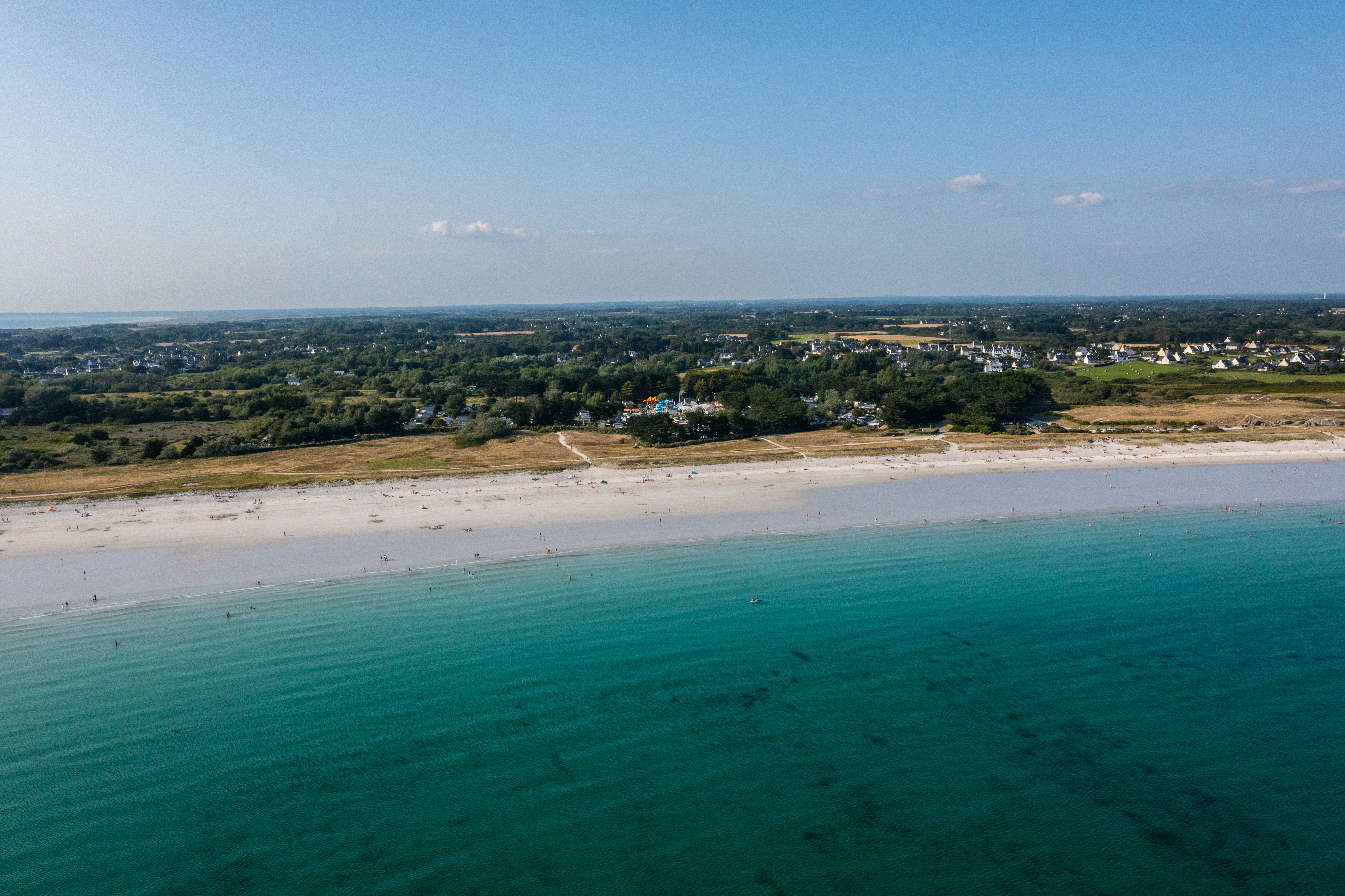 Yelloh! Village La Plage Blick vom Meer auf den Strand und die Landschaft