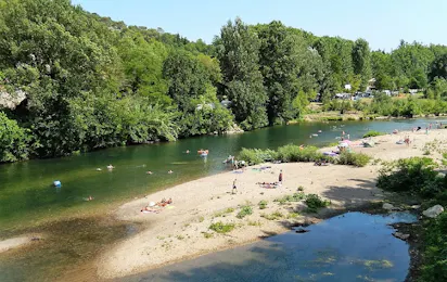Camping La Plage (Saint-André-de-Roquepertuis)