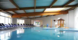 Camping La Plage - Hallenbad mit Kinderbereich