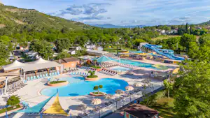 Yelloh! Village La Plage Fleurie - Pool auf dem Campingplatz