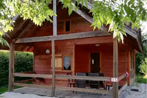 Camping la Prairie - Mobilheim mit Terrasse auf dem Campingplatz