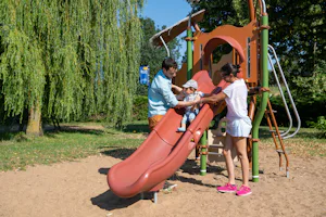 Camping La Promenade Spielplatz auf dem Campingplatz