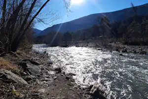 Camping La Ribière - Fluss direkt am Campingplatz
