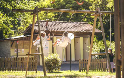 Camping La Rivière (Lacave)