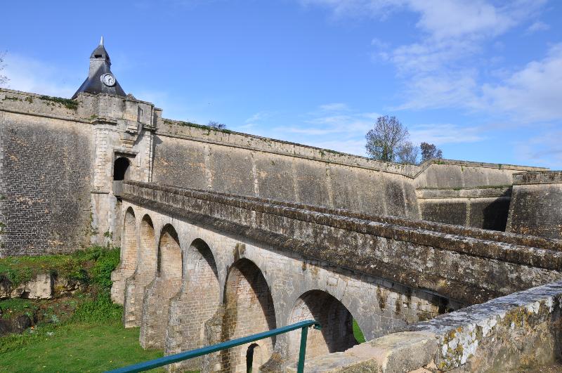Camping La Rivière Fleurie