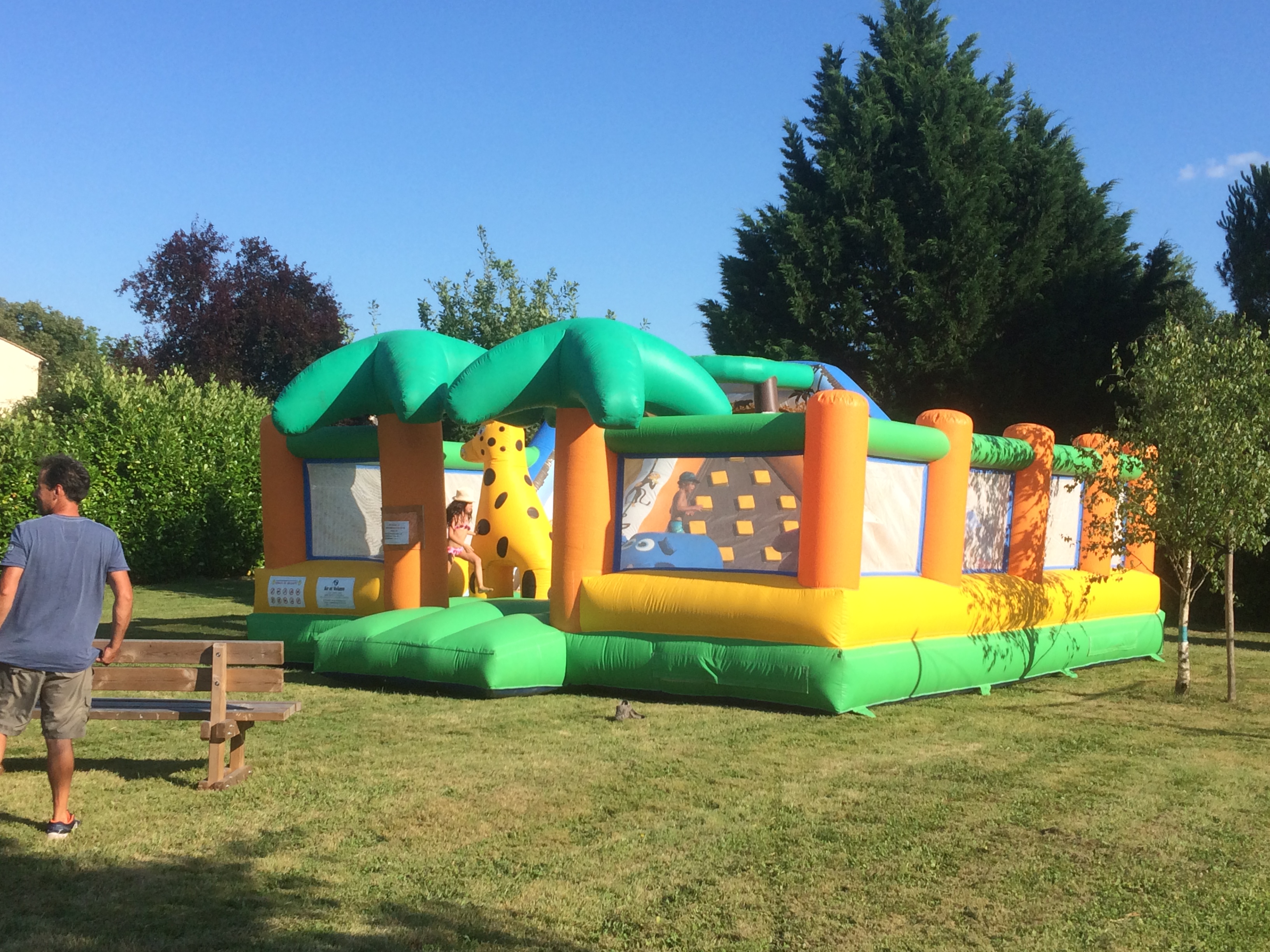 Camping La Rivière Fleurie