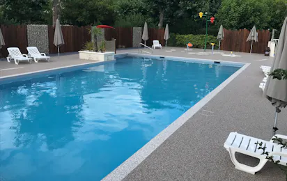 Camping La Rivière Fleurie