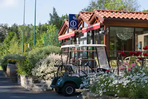 Camping La Rochelambert - Campingplatz Rezeption