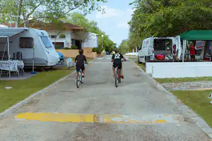 Camping La Rosaleda - Campingplatzanlage