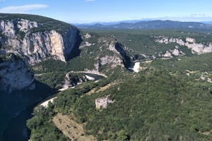 Camping La Rouvière les Pins - Luftaufnahme der Landschaft