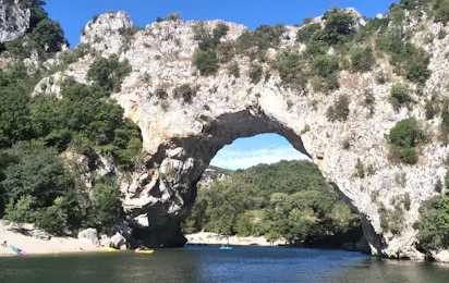Camping La Rouvière les Pins