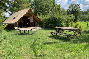 Camping La Saline - Glamping-Unterkunft auf dem Campingplatz