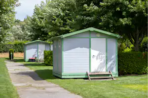 Relais de la Sarvaz Camping La Sarvaz - Premium-Standplatz mit privater Sanitäreinheit