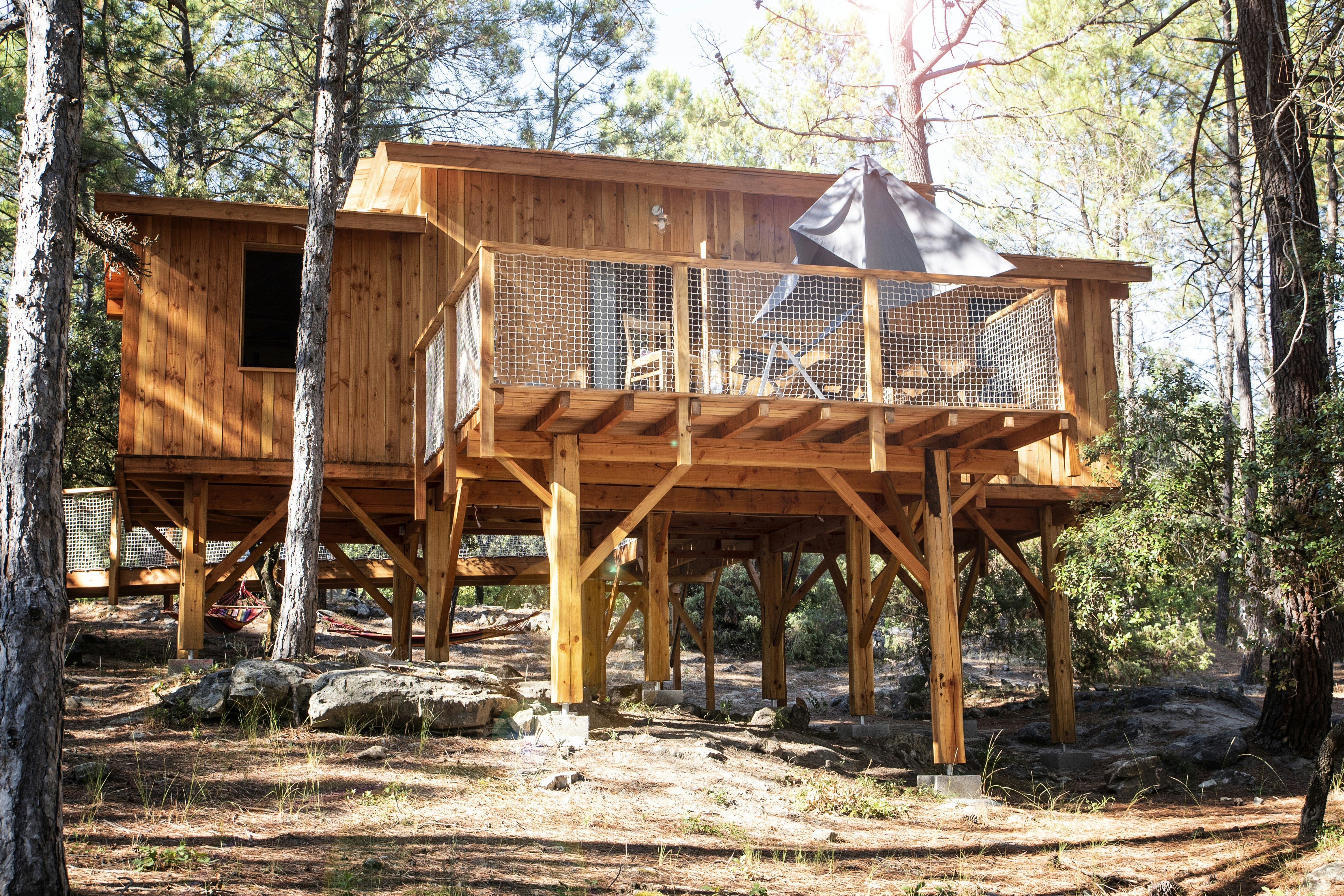 Camping La Simioune - Mietunterkunft mit großem Balkon 