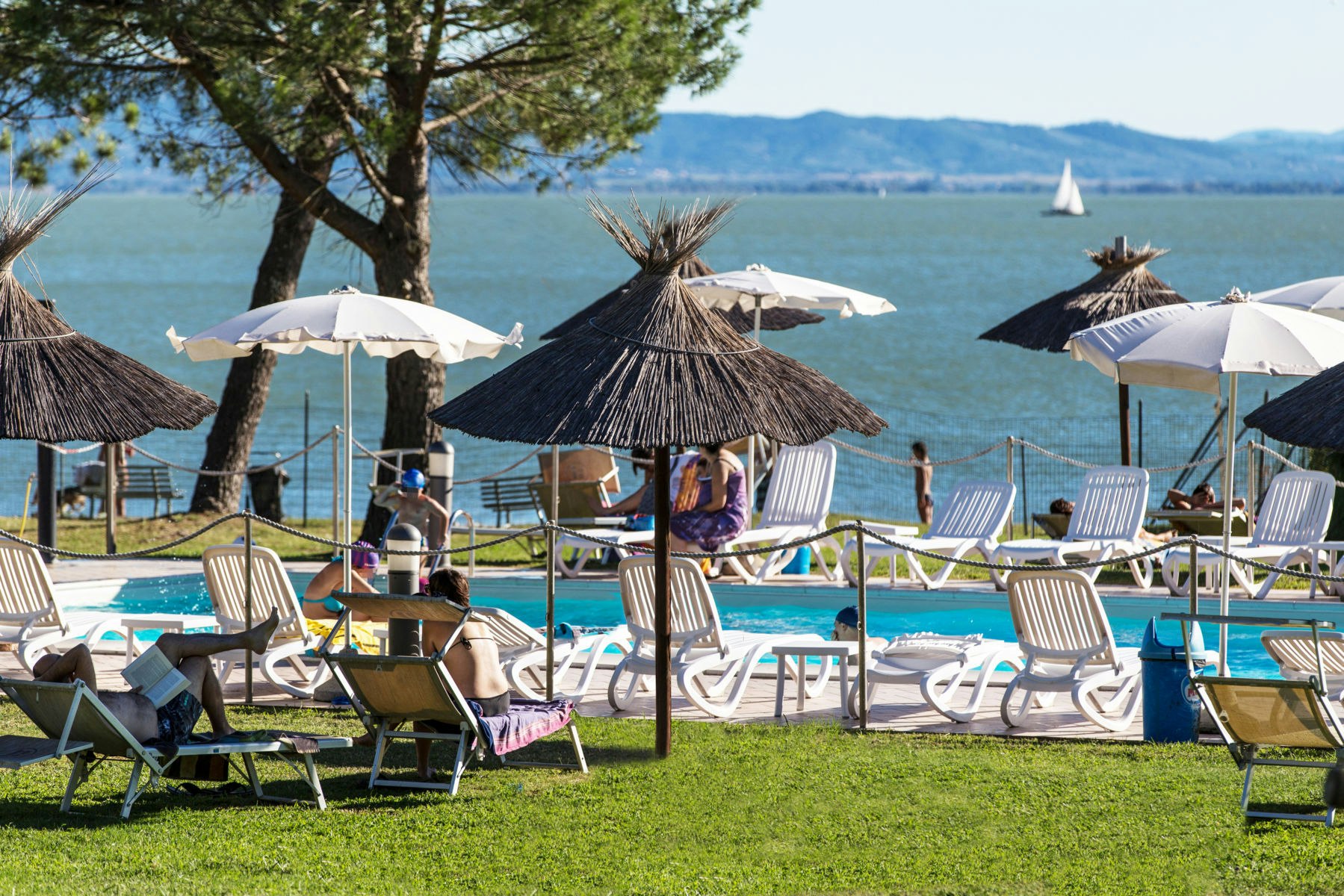 Camping La Spiaggia  - Restaurant mit Terrasse auf dem Campingplatz