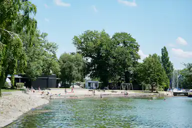 TCS Camping La Tène Lac de Neuchâtel