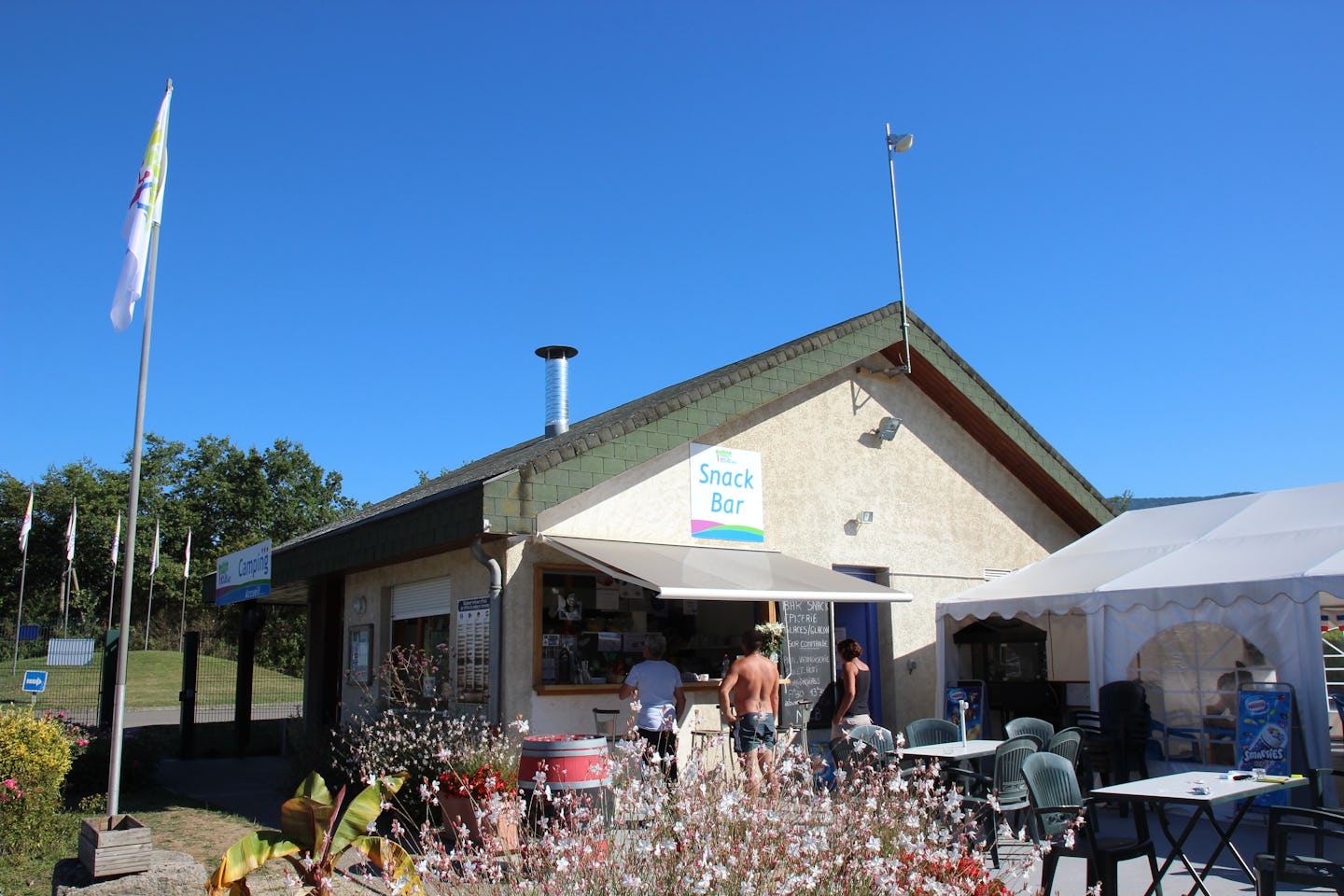 Camping La Vallée Bleue (Montalieu-Vercieu)