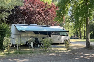 Camping La Vallée de l'Indre - Standplätze auf dem Campingplatz