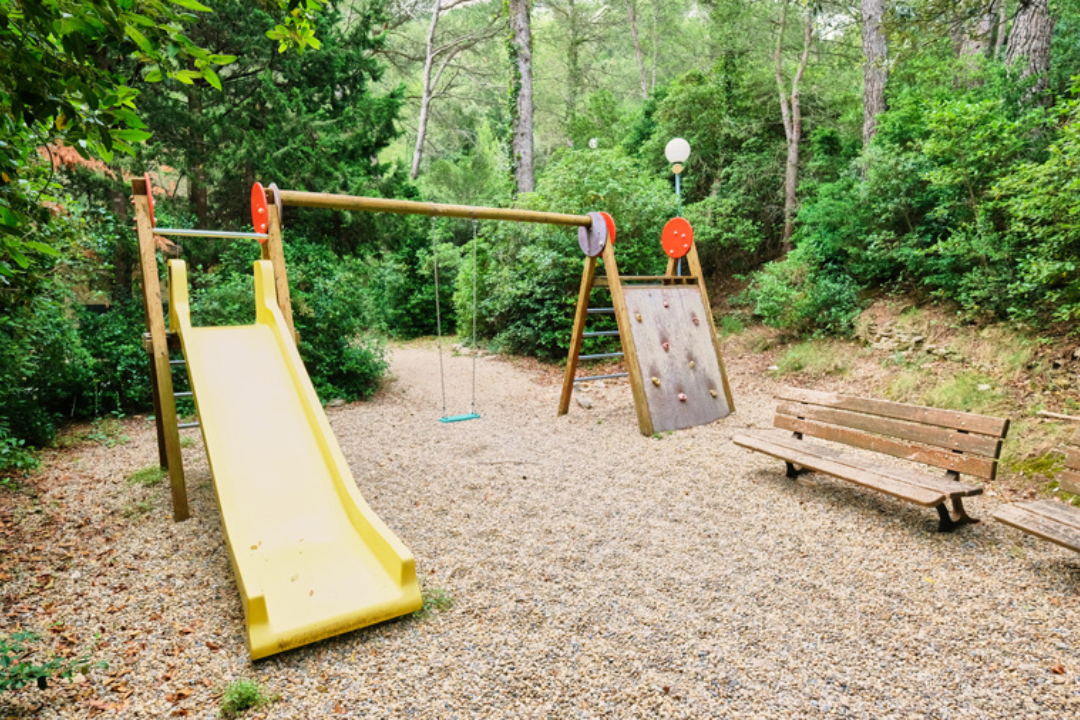 Camping La Vallée Heureuse  - Kinderspielplatz auf dem Campingplatz