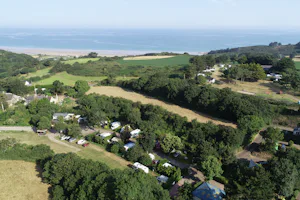 Camping La Vallée - Campingplatz Luftaufnahme