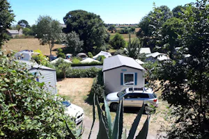 Camping La Vallée - Übernachtungsmöglichkeiten auf dem Campingplatz