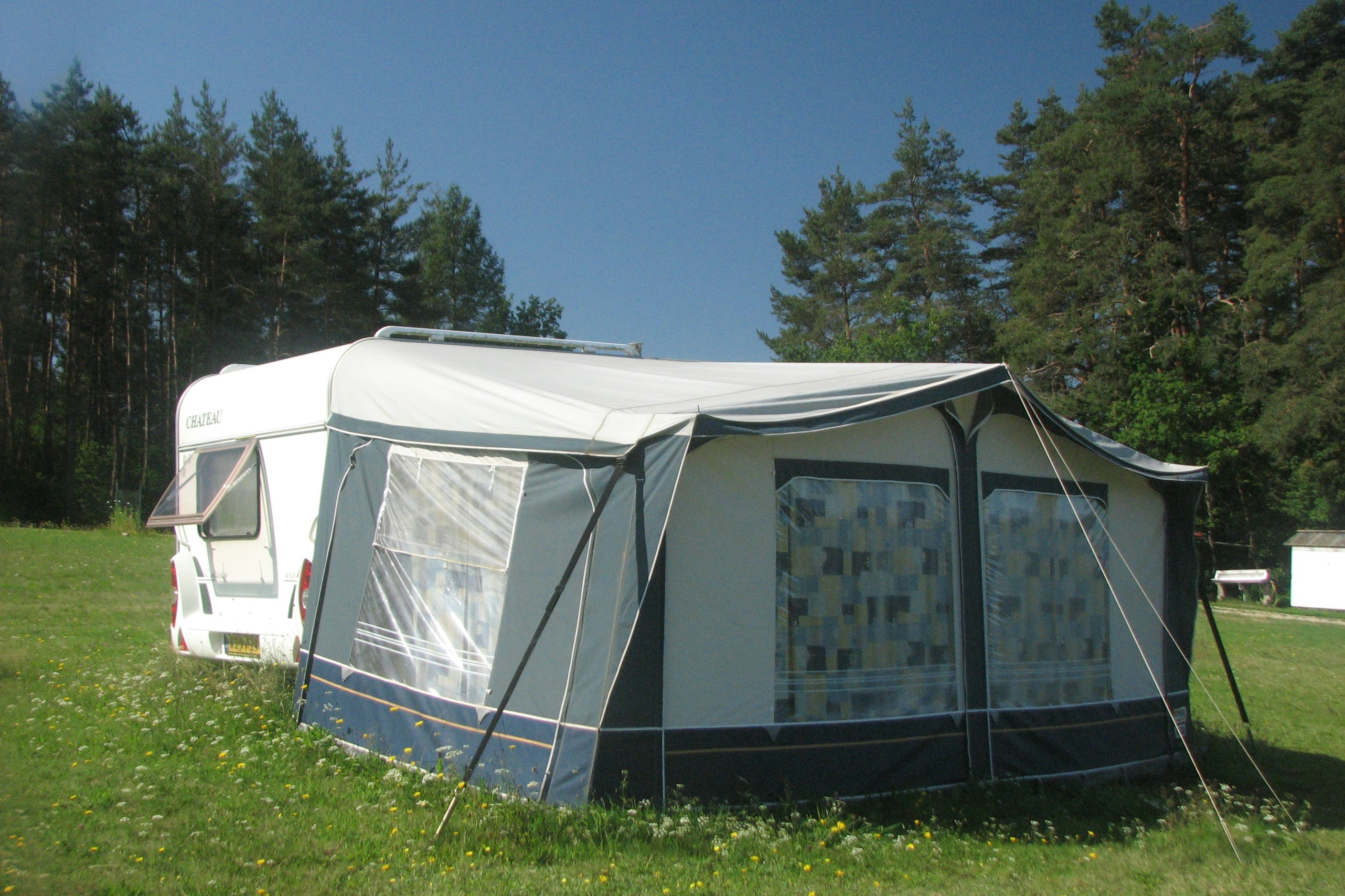 Camping La Vallée Verte  - Stellplätze auf dem Campingplatz