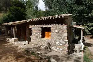 Camping La Venta De Contreras - Außenansicht eines Bungalows