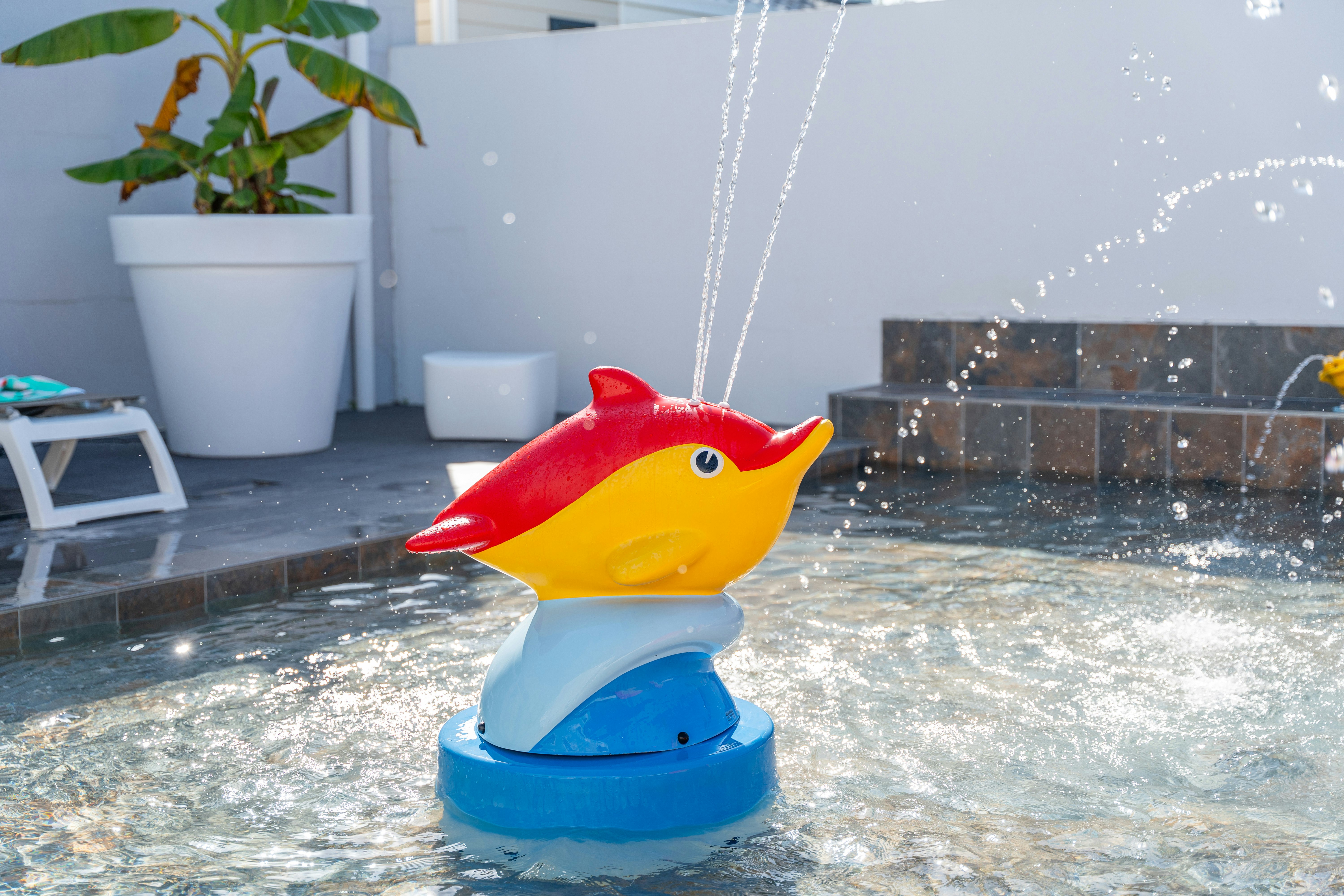 Camping L’Abri des Pins - Kinderbecken im Freibad des Campingplatzes