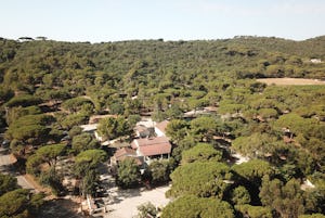 Camping Ladouceur - Campingplatz aus der Vogelperspektive