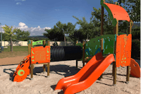 Camping Lago Barasona - Kinderspielplatz auf dem Campingplatz