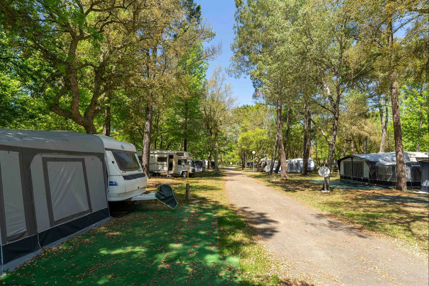 Camping L'Airial - Standplätze auf dem Campingplatz