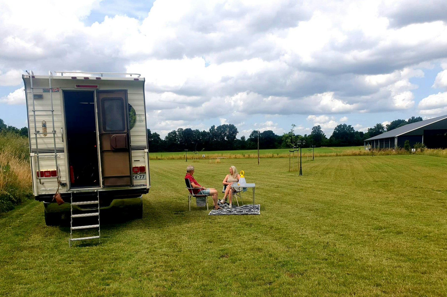 Camping Landløk - Standplätze auf der Wiese auf dem Campingplatz