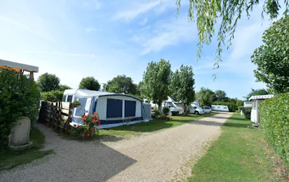 Camping Lann Brick