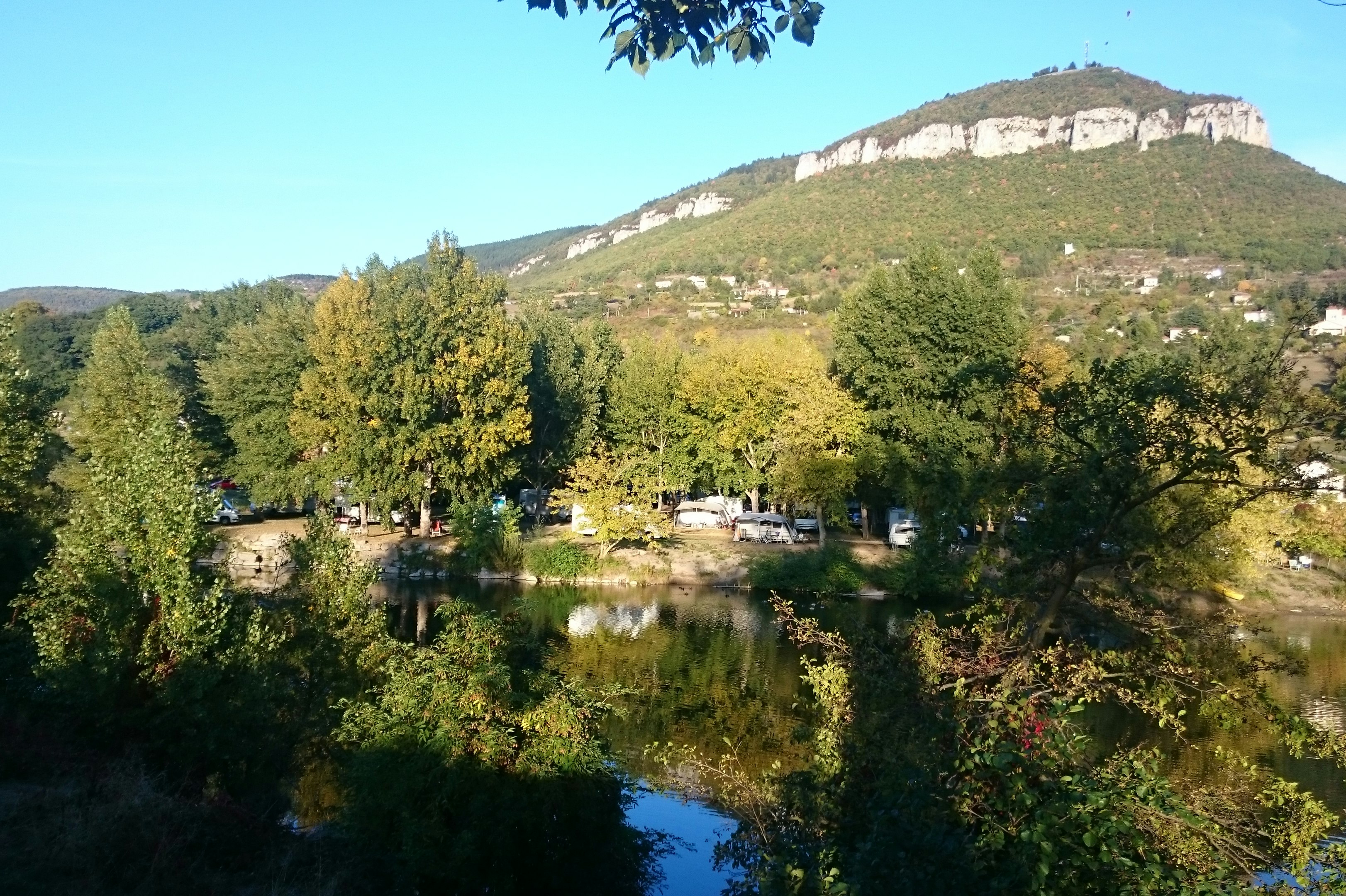 Camping Larribal - Blick in die Natur in der Umgebung des Campingplatzes