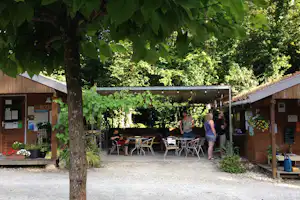 Camping Le Bas Meygnaud - Restaurant Terrasse