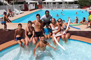 Camping Le Beau Vezé - Animation am Pool auf dem Campingplatz