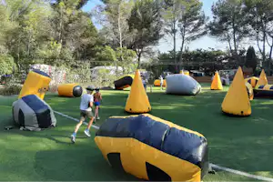 Camping Le Beau Vezé - Spielplatz für Kinder auf dem Campingplatz