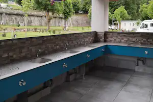 Camping Le Bergons - Spülbereich