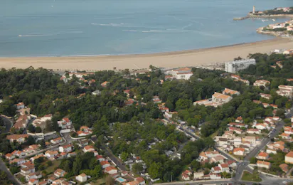 Camping Le Blayais et l'Alicat