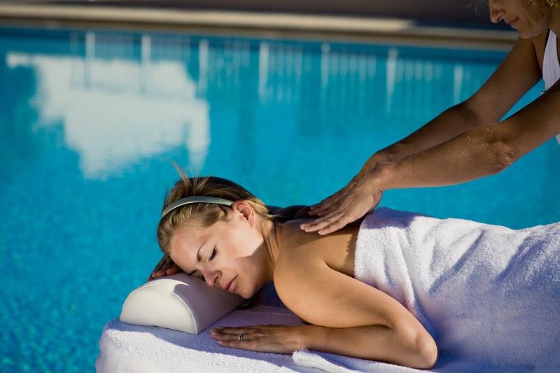 Camping Le Bois Masson - Massageservice auf dem Campingplatz