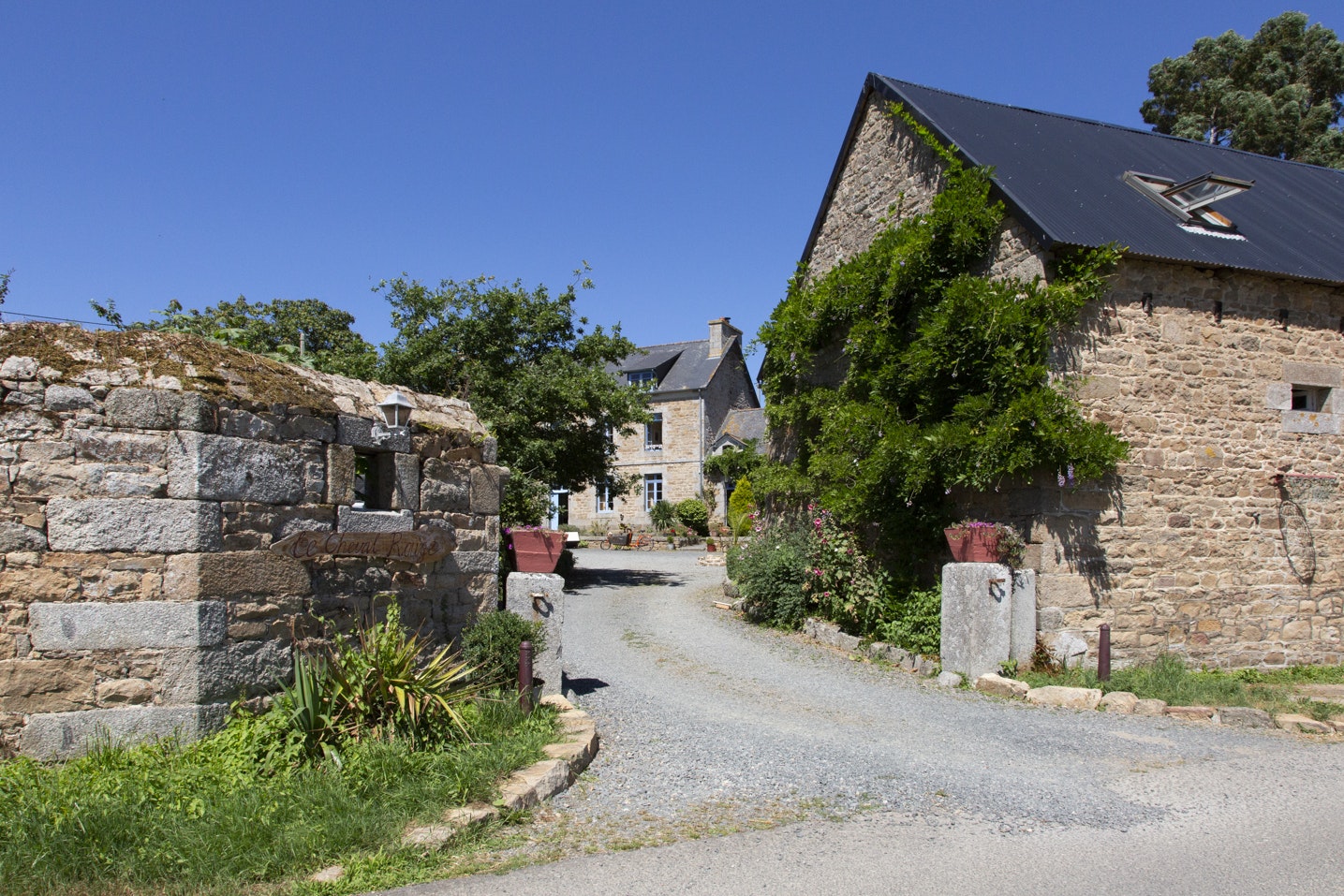 Camping Le Cheval Rouge - Eingang des Campingplatzes