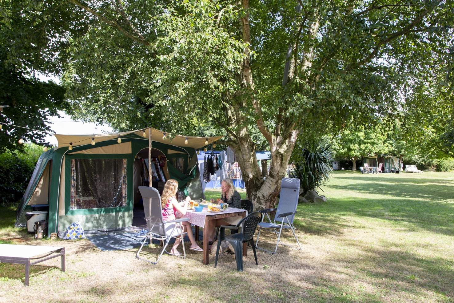 Camping Le Cheval Rouge - Standplätze auf dem Campingplatz